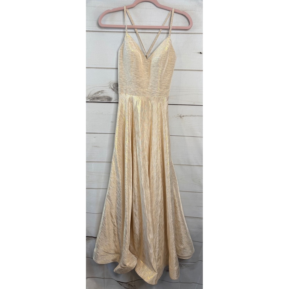Madison James Gold Metallic Shimmer Gown V-Neck Cross Back Prom Dress Size 0